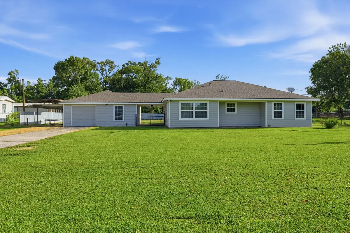 212 Jones Road, Highlands, TX 77562 - #1
