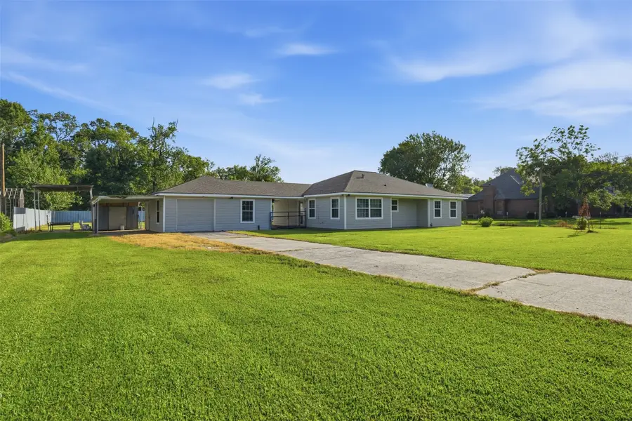 212 Jones Road, Highlands, TX 77562 - #2