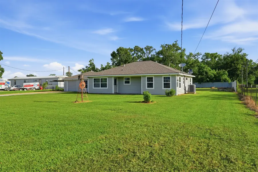 212 Jones Road, Highlands, TX 77562 - #3