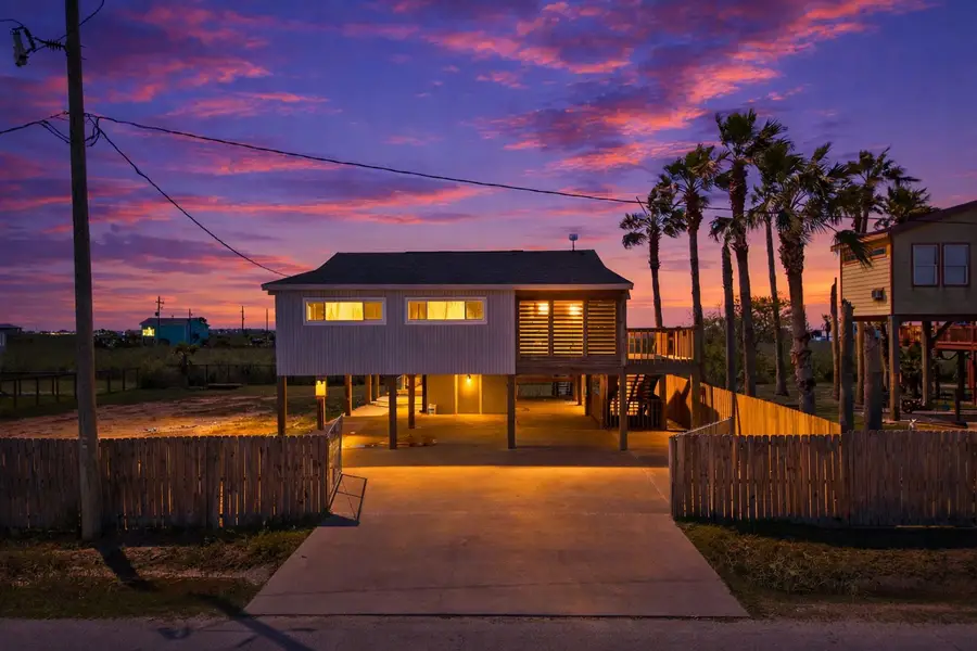 1225 O Neil Road, Port Bolivar, TX 77650 - #2