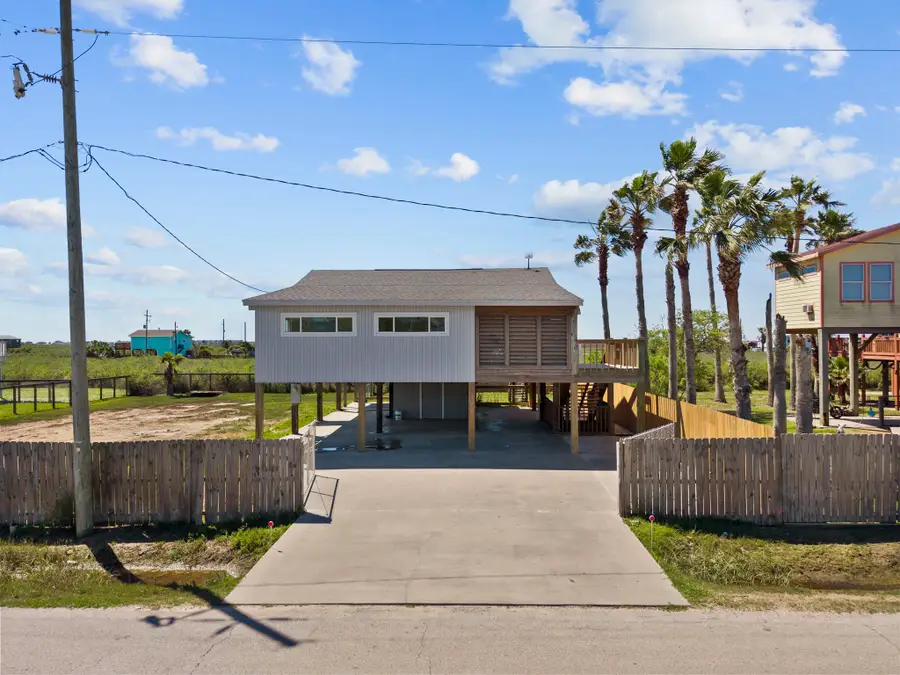1225 O Neil Road, Port Bolivar, TX 77650 - #3