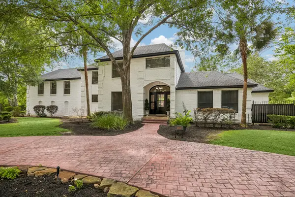 1922 Grand Valley Drive, Houston, TX 77090
