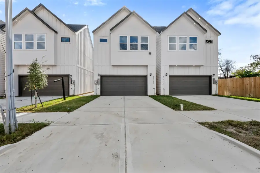 7220 Avenue B, Houston, TX 77011 - #2