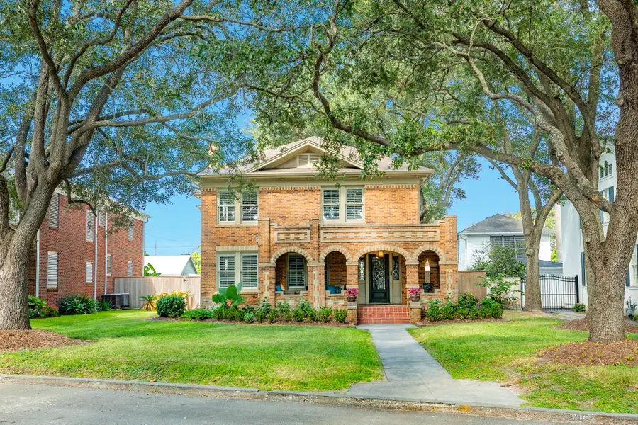 20 Cedar Lawn Drive S, Galveston, TX 77551 - #2