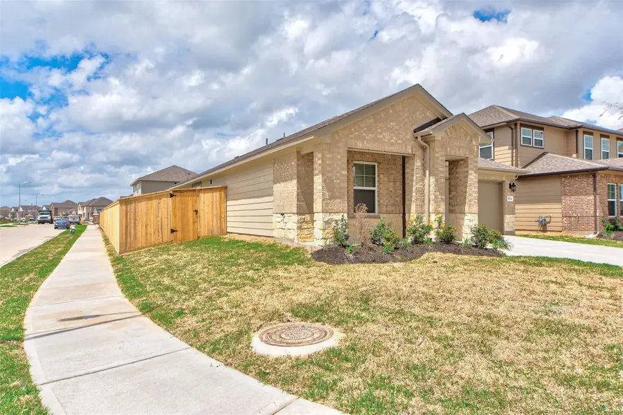 7034 Toluca Drive, Rosharon, TX 77583 - #3