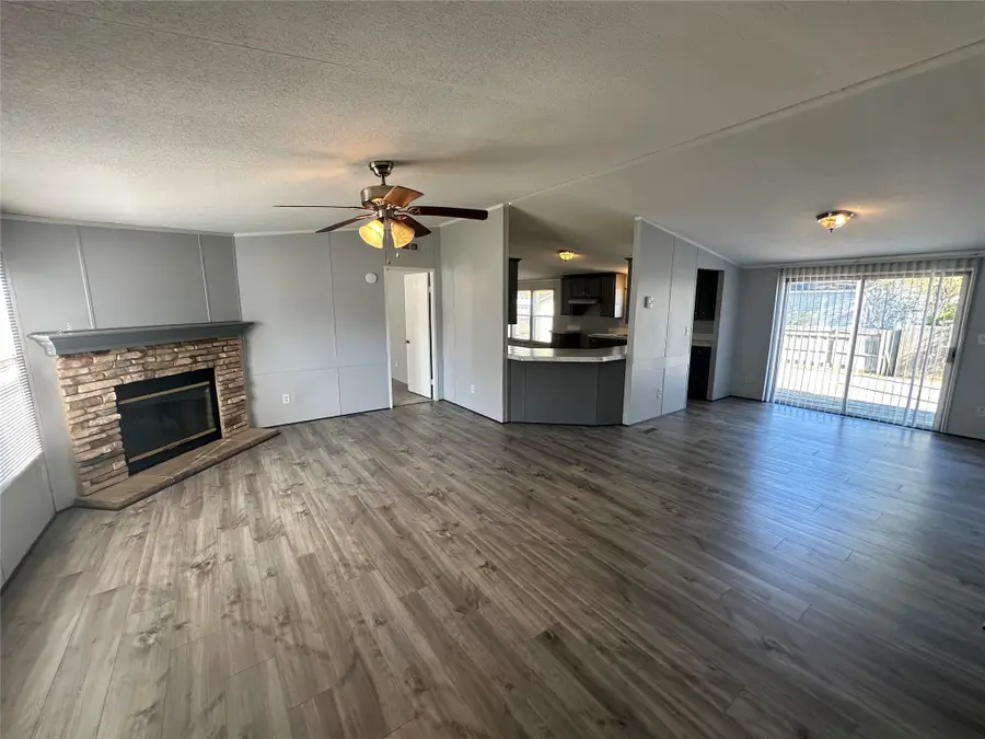 9522 Cypress Drive, Willis, TX 77318 - Image #2