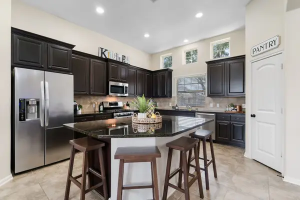 22402 Willow Creek Bridge Lane, Tomball, TX 77375