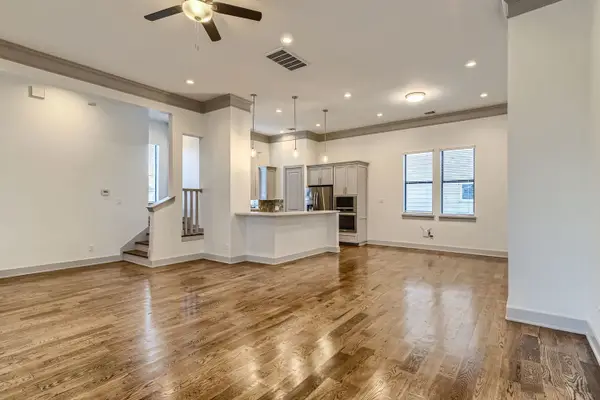 2208 Arabelle Street, Houston, TX 77007