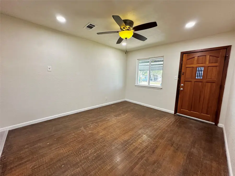 9434 Fairland Drive, Houston, TX 77051 - #2