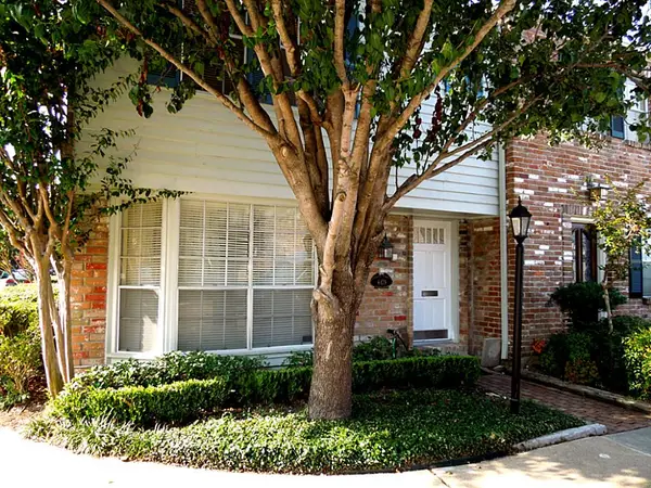 6479 Olympia Drive, Houston, TX 77057