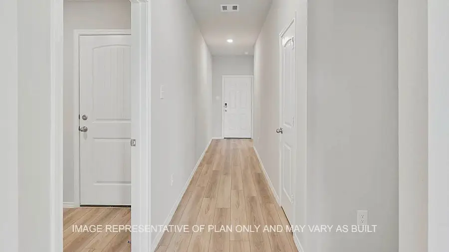 10652 Knox Landing Dr, Bryan, TX 77845 - #2