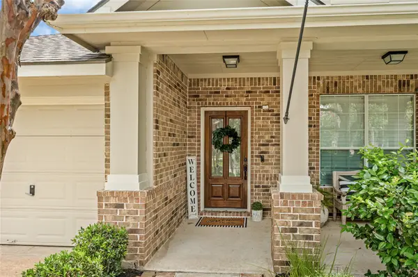 18223 W Williams Bend Drive, Cypress, TX 77433