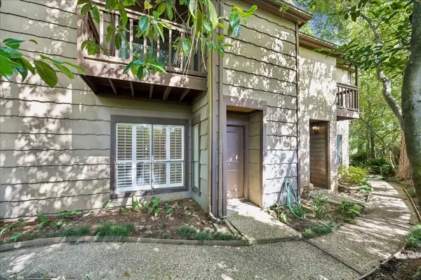 11711 Memorial Drive #203, Houston, TX 77024