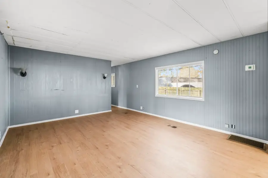 906 E Hanson Street, Cleveland, TX 77327 - Image #2