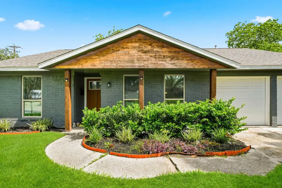 11630 Sandstone Street, Houston, TX 77072 - #2
