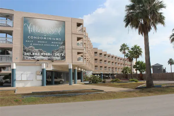 3938 Surfside Boulevard, Corpus Christi, TX 78402