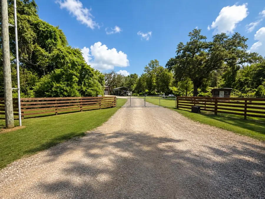 233 County Road 508, Brazoria, TX 77422 - #3