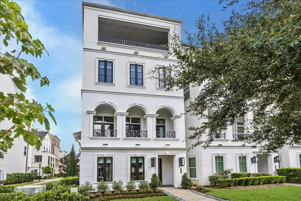 819 Blackshire Lane, Houston, TX 77055