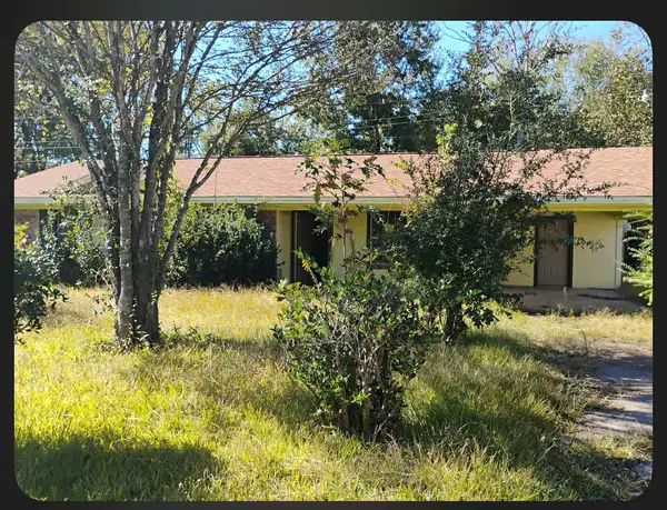 1006 Oakhollow Place, Diboll, TX 75941