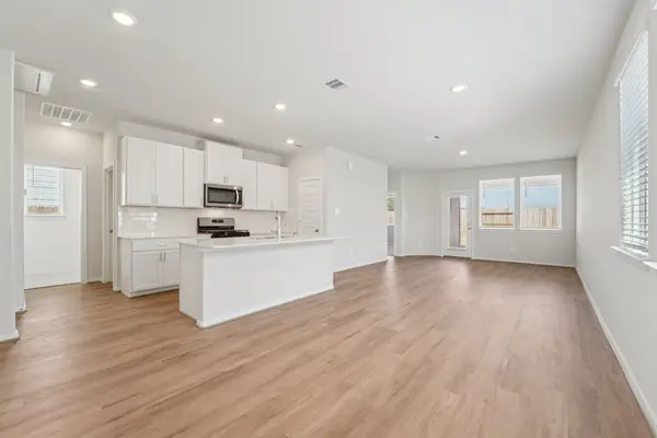 5727 Adamite Way, Houston, TX 77048