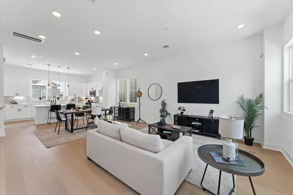 8303 Springwood Creek Lane, Houston, TX 77055