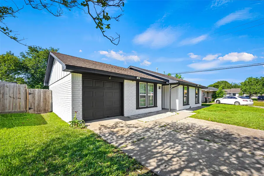 3907 Sandy Meadow Lane, Houston, TX 77039 - #3