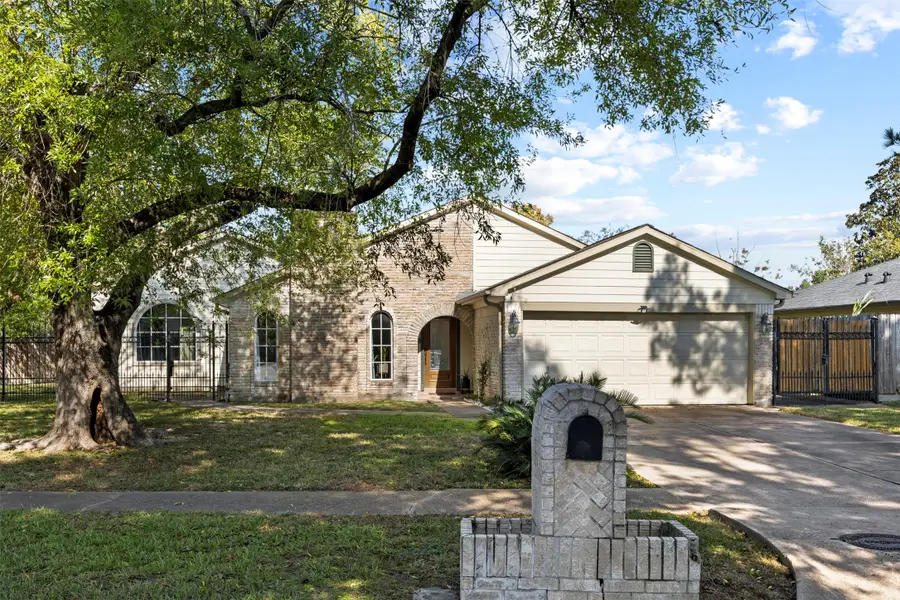 6830 Deer Ridge Lane, Houston, TX 77086-2110 - Image #2