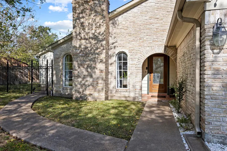 6830 Deer Ridge Lane, Houston, TX 77086-2110 - Image #3