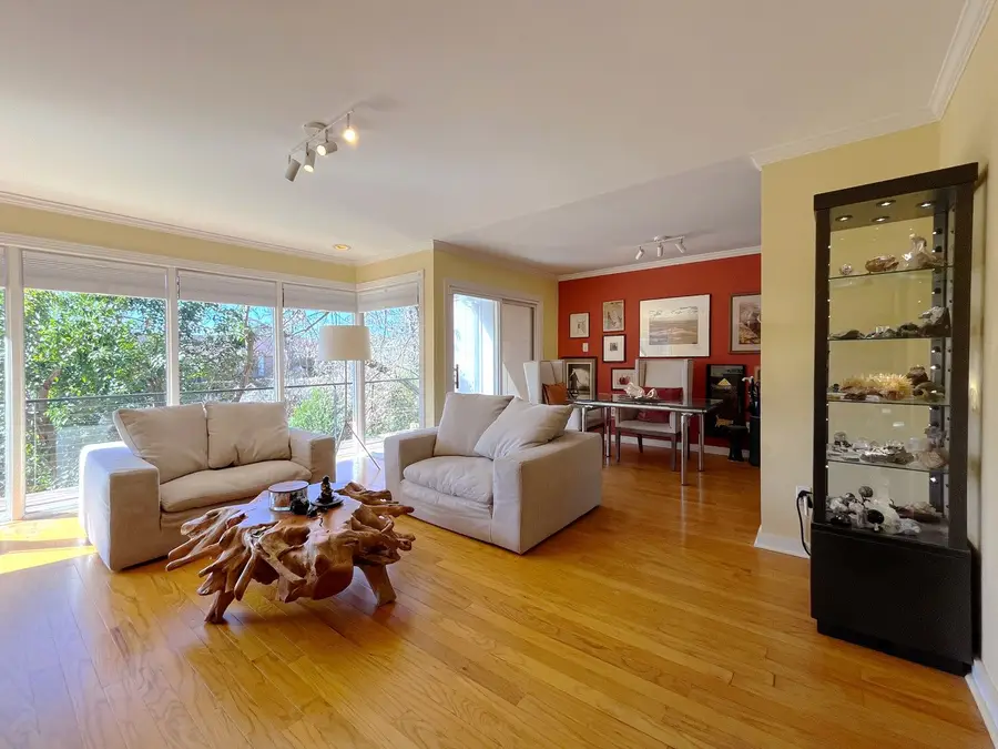 8211 Katy Freeway #17, Houston, TX 77024 - #2