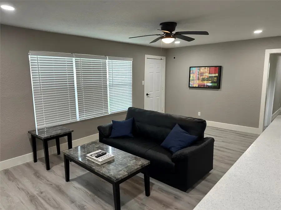 5914 Southcrest Street, Houston, TX 77033 - Image #3