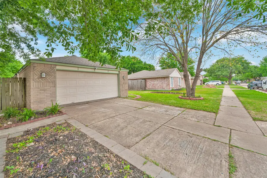 22102 Breezy Hill Drive, Katy, TX 77449 - Image #2
