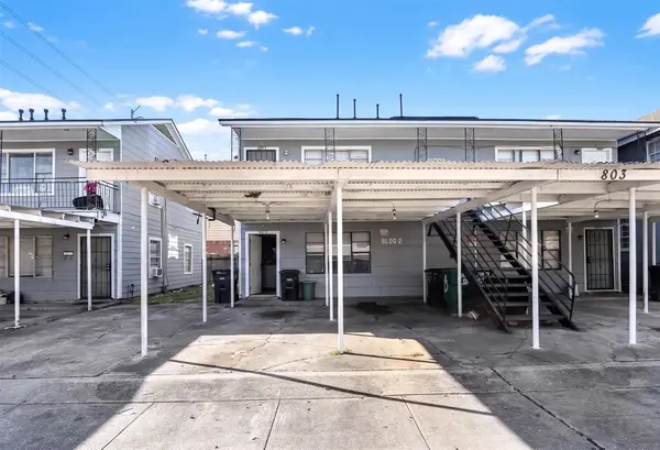 801 & 803 66th St, Houston, TX 77011