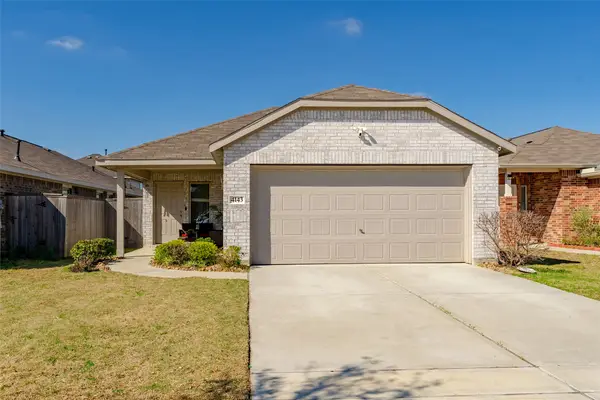 4143 Saltillo Lakes Drive, Baytown, TX 77521