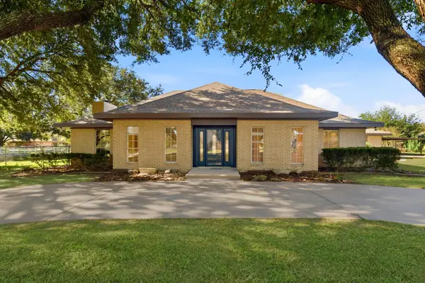 4103 Meadowbend Drive, Richmond, TX 77469