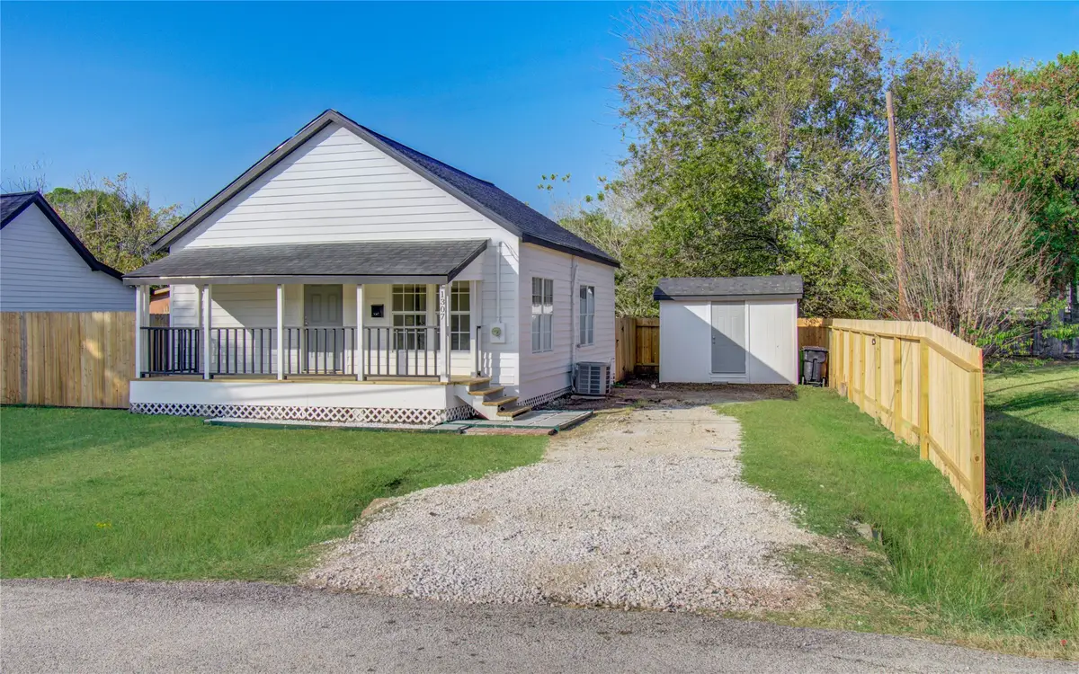 1301 Southgate Drive, Rosenberg, TX 77471 - Image #1