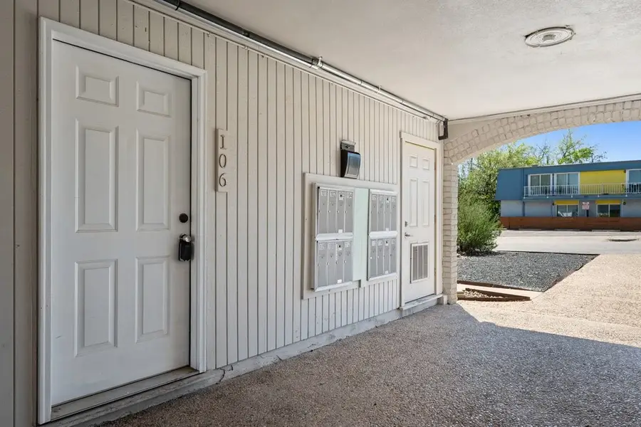 300 E Croslin Street #106, Austin, TX 78752 - #3