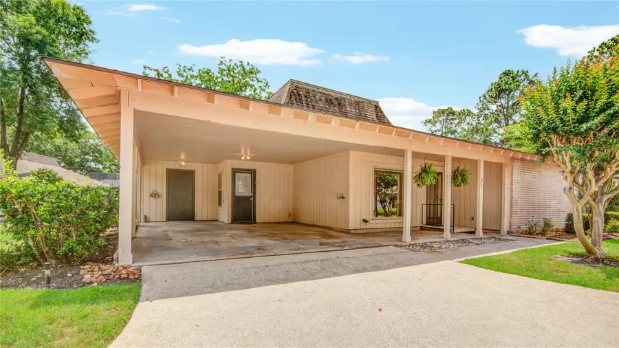 45 Champions Colony E, Houston, TX 77069 - Image #3