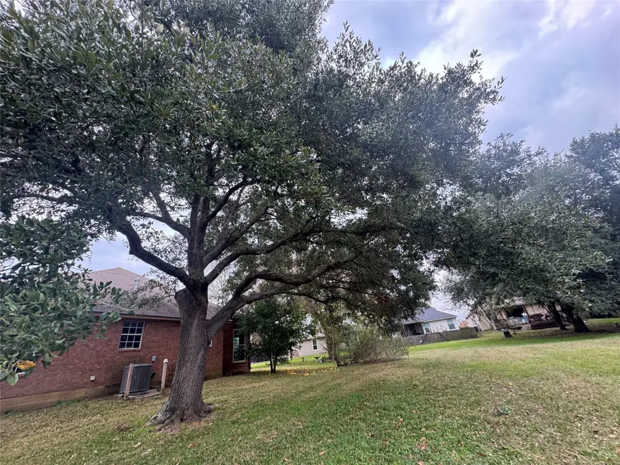 6987 Pleasure Lake Drive, Willis, TX 77318 - Image #3