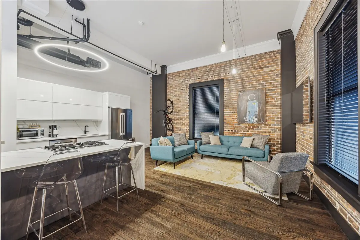 915 Franklin Street #2F, Houston, TX 77002 - #1