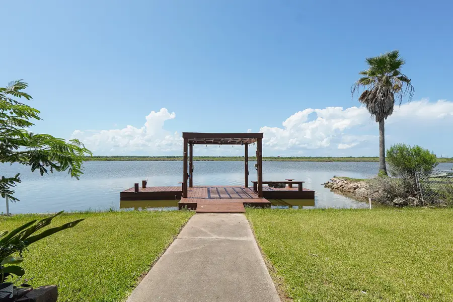 4702 Bayou Lane, Hitchcock, TX 77563 - #3