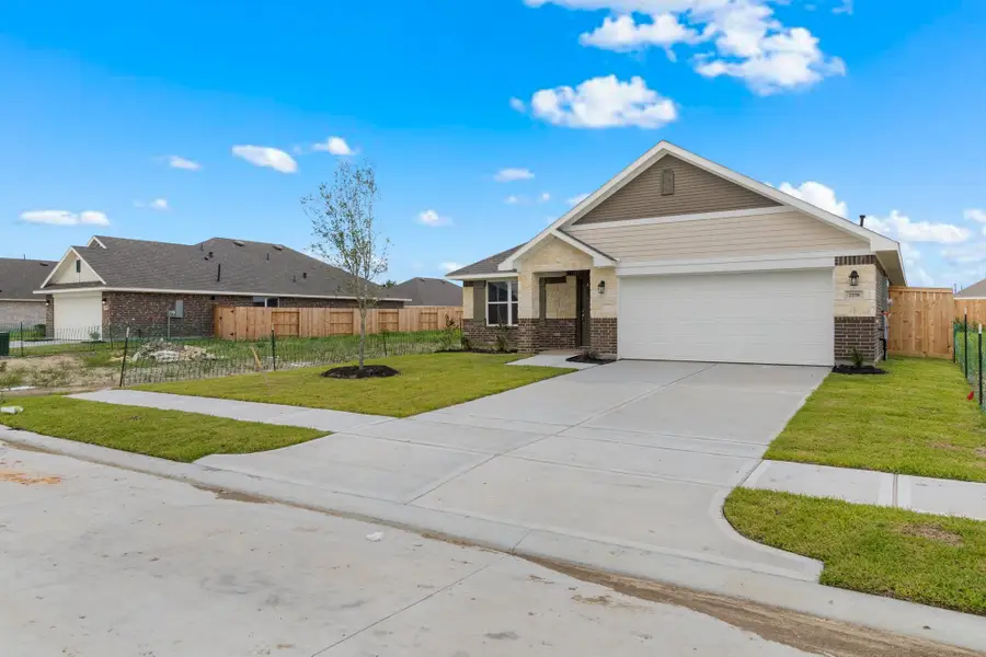 2225 W Post Oak Circle, Liberty Dayton, TX 77525 - Image #2