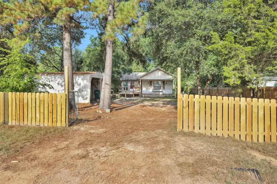 214 Rebecca Lane, Willis, TX 77378 - #2