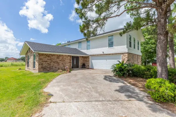 5817 Oleander Street, Port Arthur, TX 77640