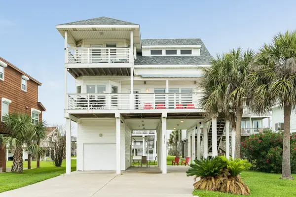 13730 San Domingo Drive, Galveston, TX 77554