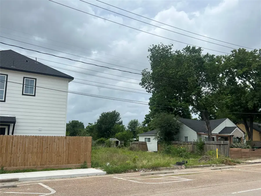 2805 Elysian Street, Houston, TX 77009 - #3