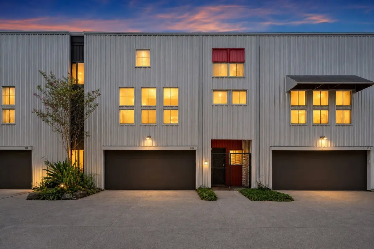 219 W Gray Street, Houston, TX 77019 - #1