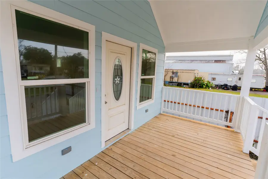 4425 7th Street, Bacliff, TX 77518 - #3