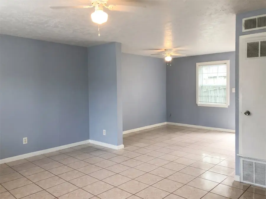 9714 Galaxy Street, Houston, TX 77078 - #2