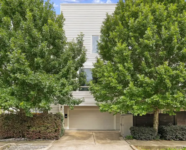 524 Sandman Street, Houston, TX 77007