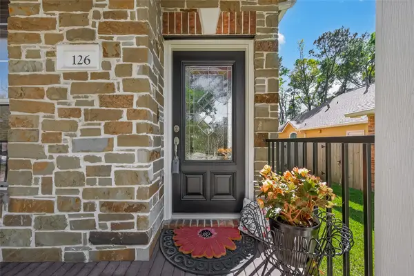 126 Zephyr Bend Place, The Woodlands, TX 77381